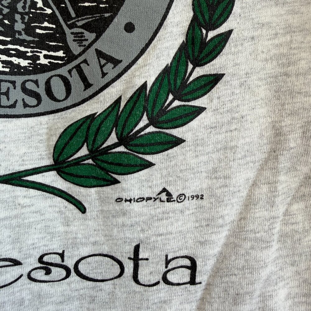 3/$30 🌟 Vintage 1992 Minnesota Hallock Tshirt - Picture 3 of 7